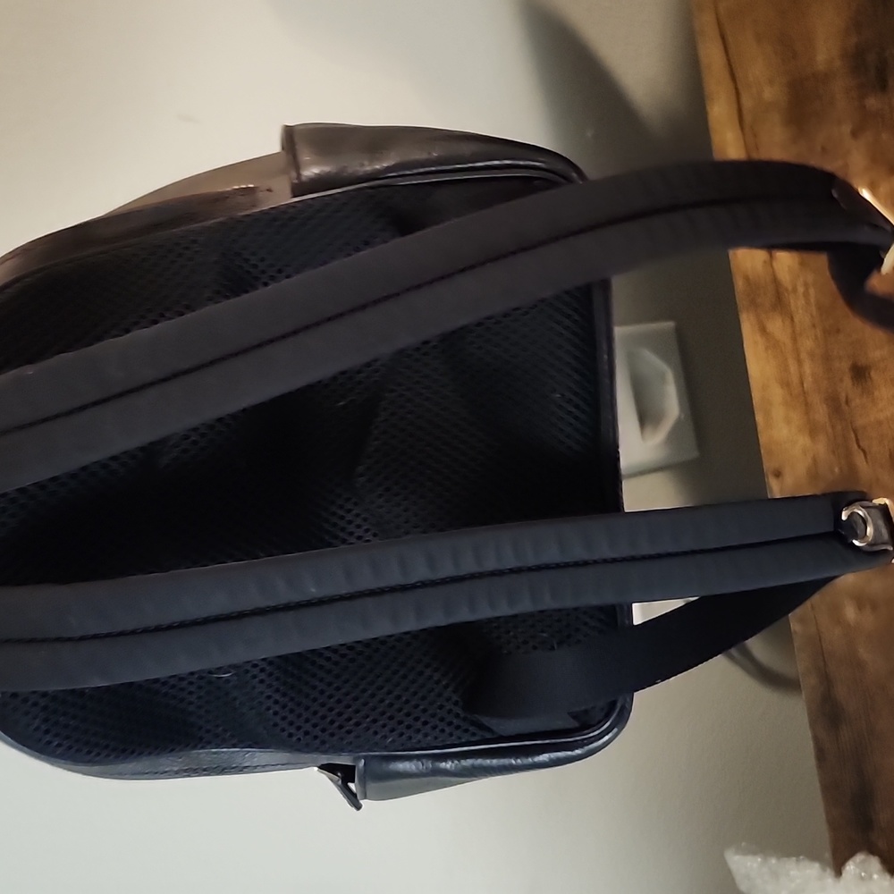 Coach Backpack In Signature Canvas - Picture 5 of 5